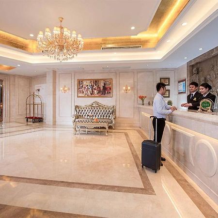 Vienna Hotel Shenzhen Lo Wu Control Point Bagian luar foto